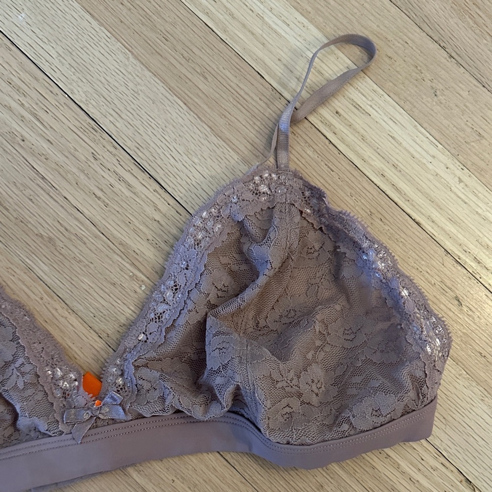 Joe Fresh Lace Bralette in Mauve - Large - Picture 3 of 7